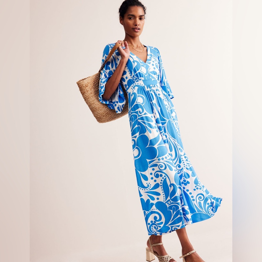 Boden Maya Kimono Jersey Maxi Dress in Indigo Bunting Ripple Swirl